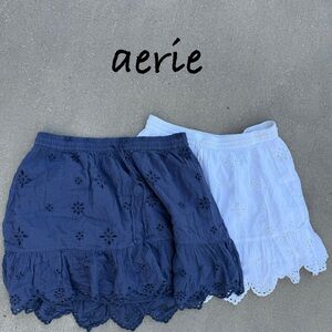 Aerie 2 skirt bundle - 1 Navy and 1 White eyelet Mini Skirt lined size medium
